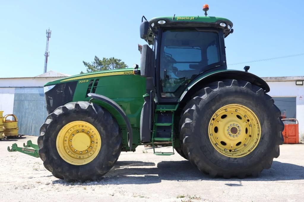 John Deere 7215 R Traktoriai