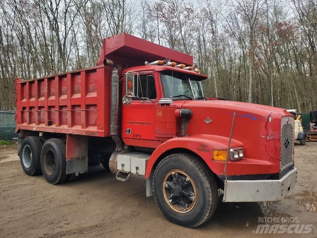 Diamond REO C120 Savivarčių priekabų vilkikai