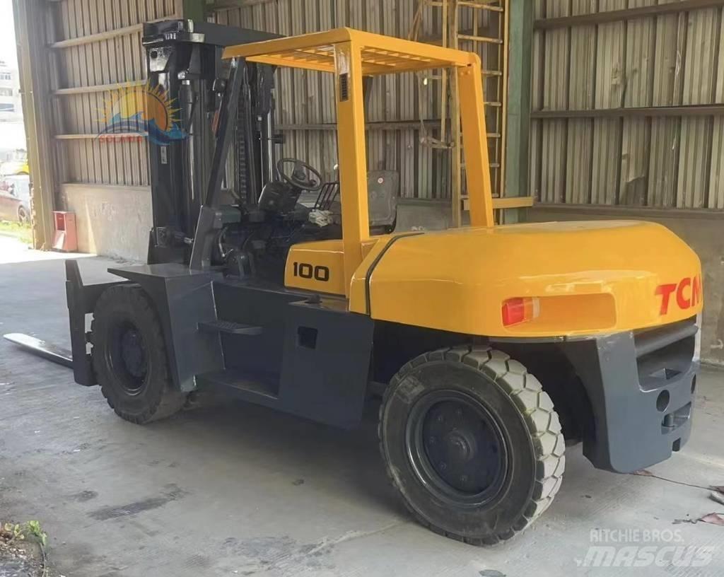 TCM FD 100 Dyzeliniai krautuvai