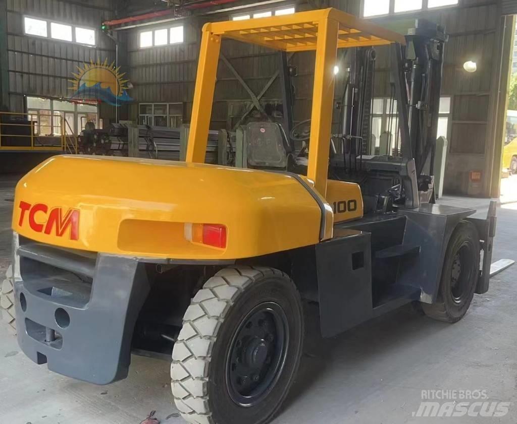 TCM FD 100 Dyzeliniai krautuvai