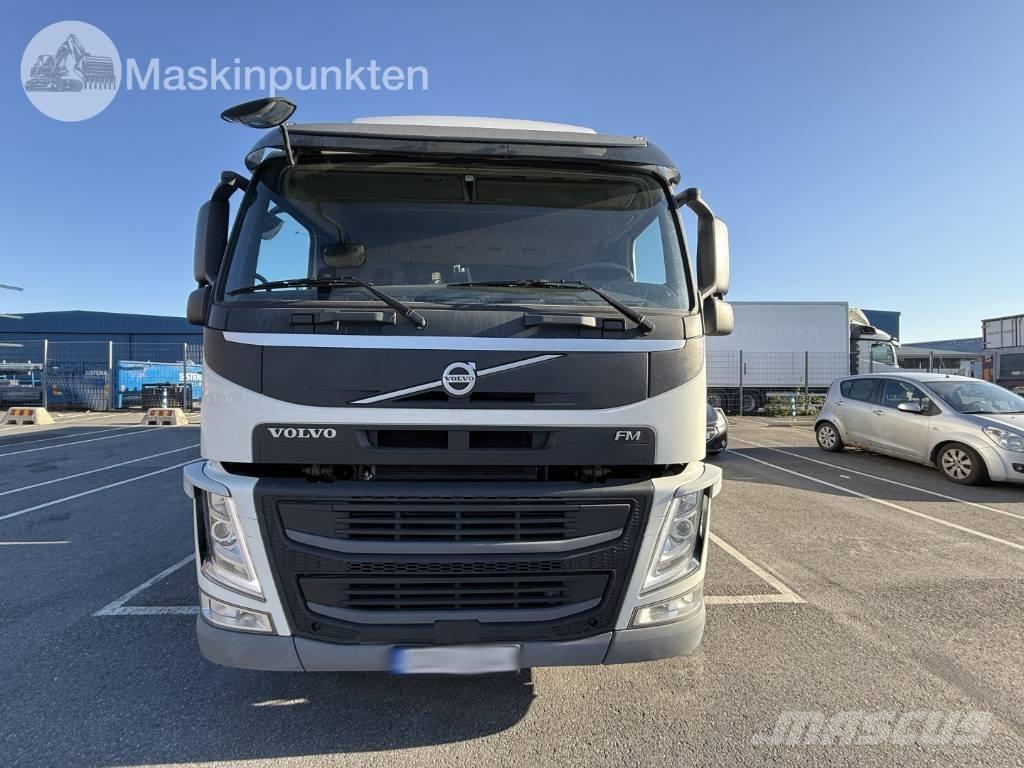 Volvo FM 340 Sunkvežimiai su dengtu kėbulu