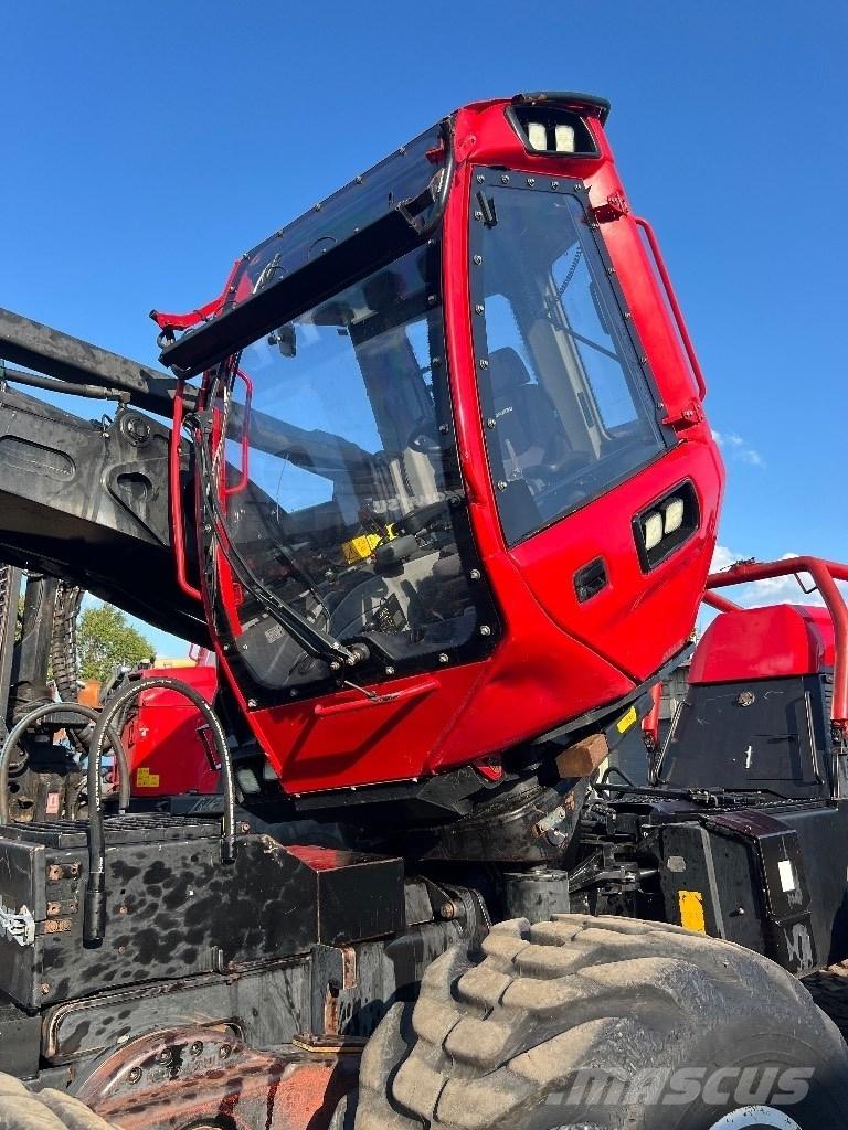 Komatsu 931 XC Miško technika (Harvesteriai)