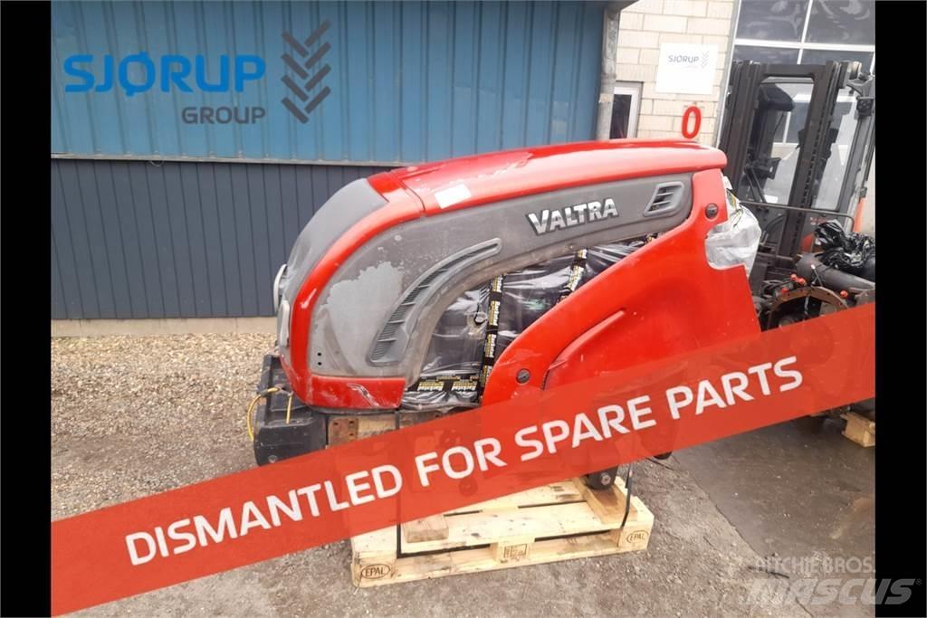 Valtra N142 Traktoriai