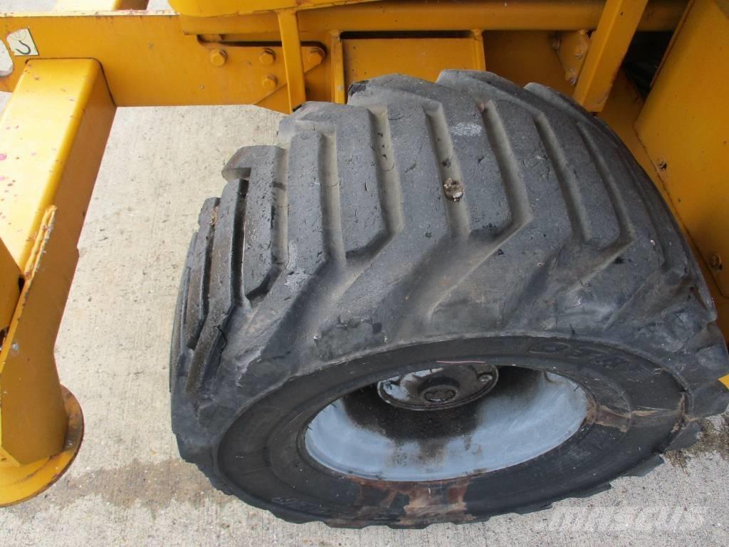 JLG 3394 RT (535) Žirkliniai keltuvai