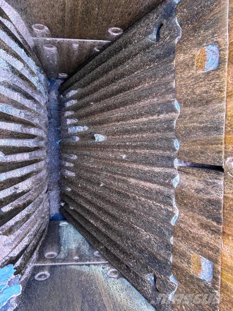 Extec C10 Mobilūs smulkintuvai