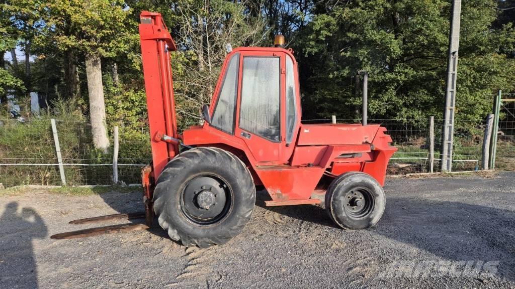 Manitou M 226 CP Dyzeliniai krautuvai