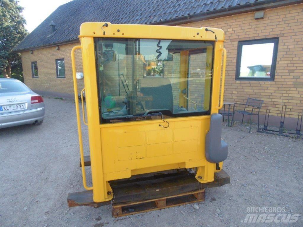 Volvo L 150 E Kabinos ir interjeras