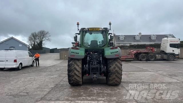 Fendt 716 Traktoriai