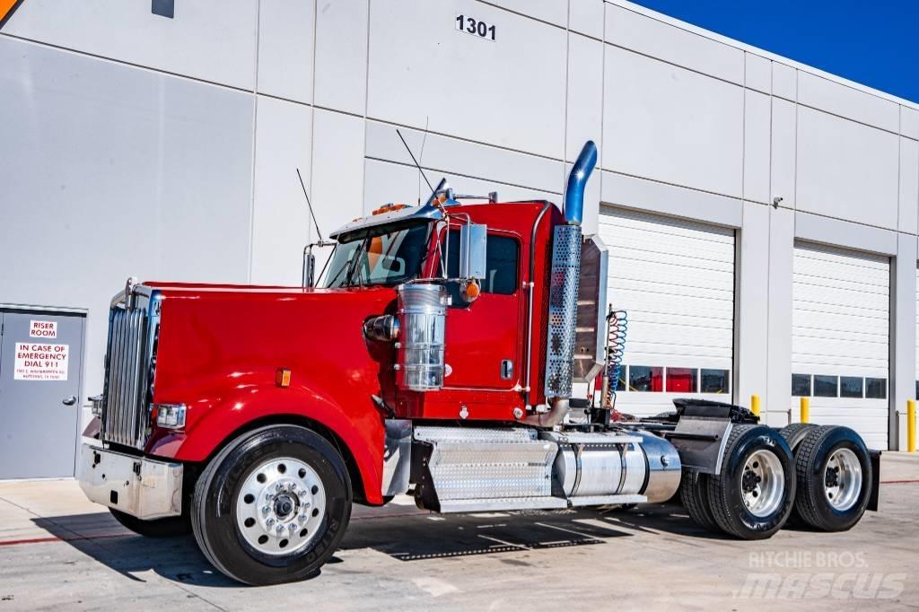 Kenworth W 900 Naudoti vilkikai