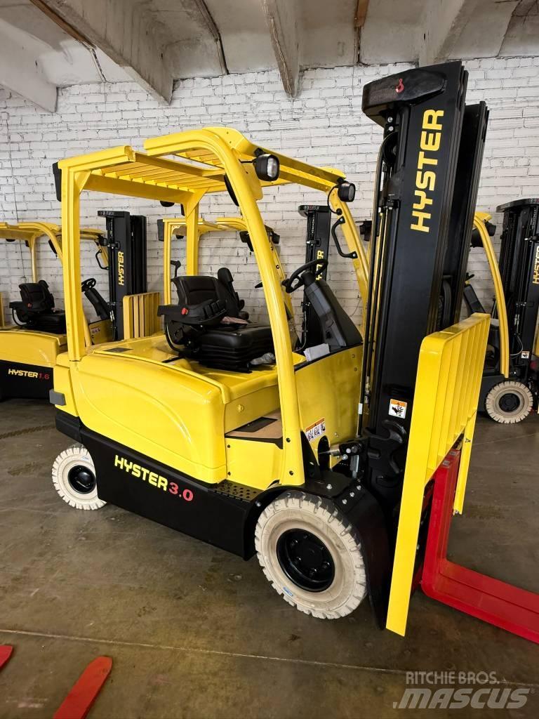 Hyster J3.0XN Elektriniai šakiniai krautuvai