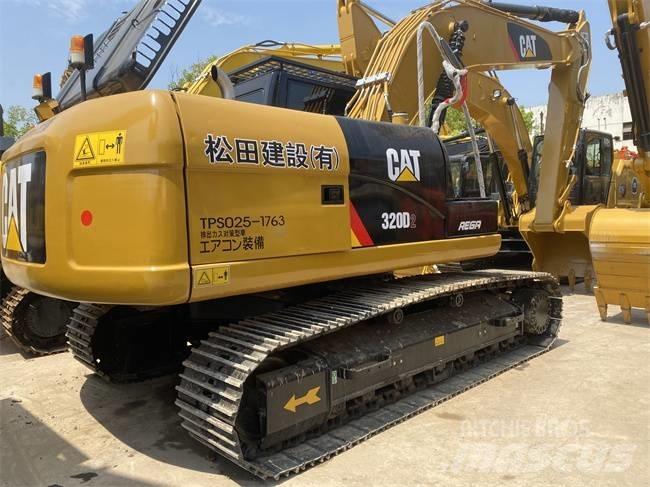 CAT 320 D2 Vikšriniai ekskavatoriai