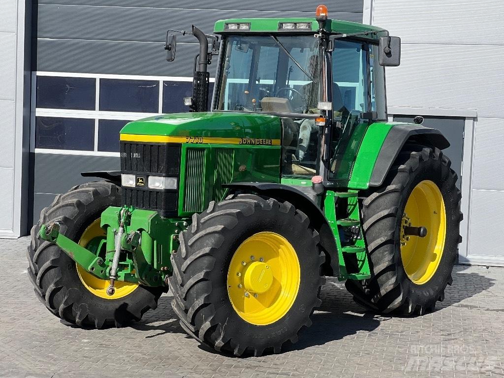 John Deere 7710 PQ Traktoriai