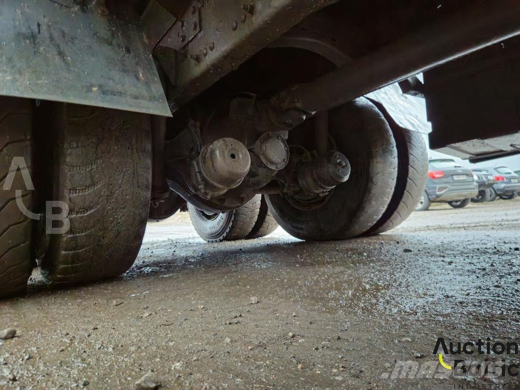 Volvo FM12 Savivarčių priekabų vilkikai