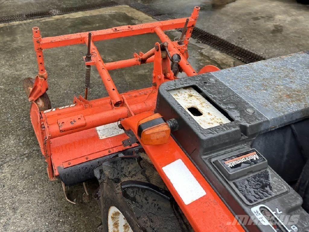 Kubota A-17 Traktoriai