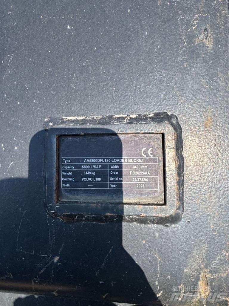 Volvo L180H Naudoti ratiniai krautuvai