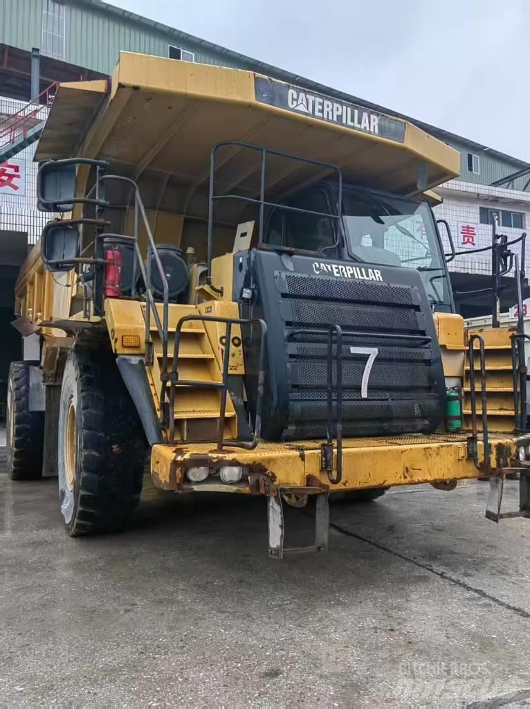 CAT 777E Karjeriniai savivarčiai