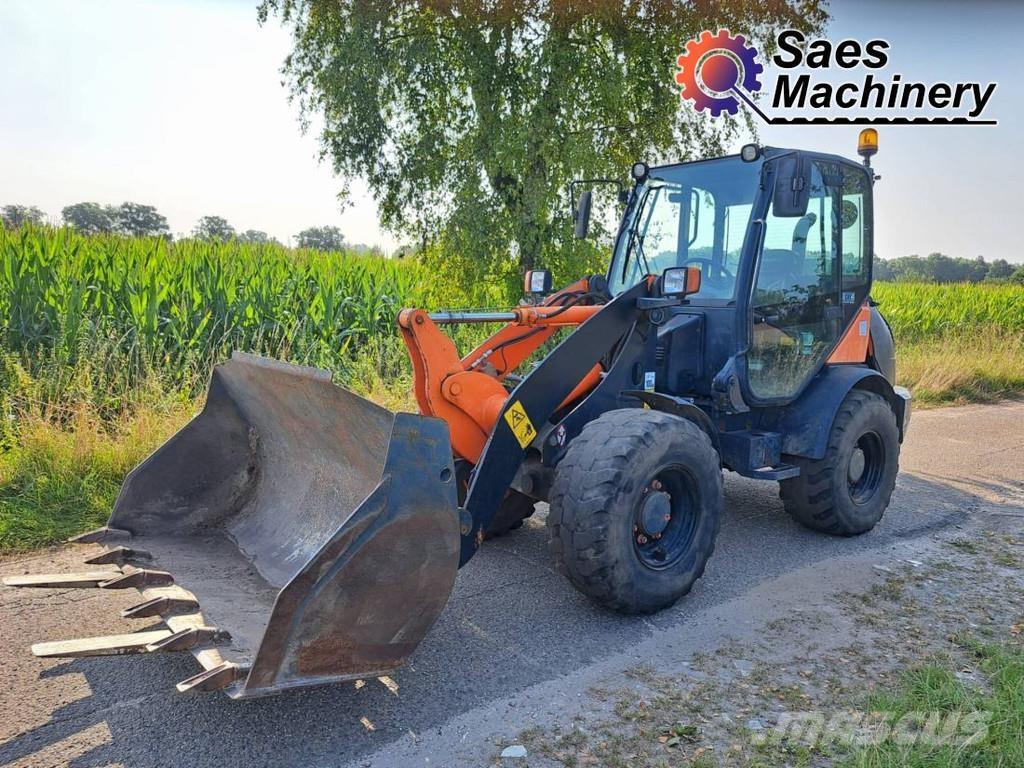 Komatsu WA70-7 Naudoti ratiniai krautuvai