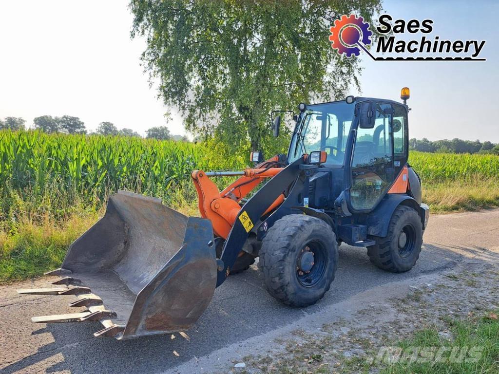 Komatsu WA70-7 Naudoti ratiniai krautuvai