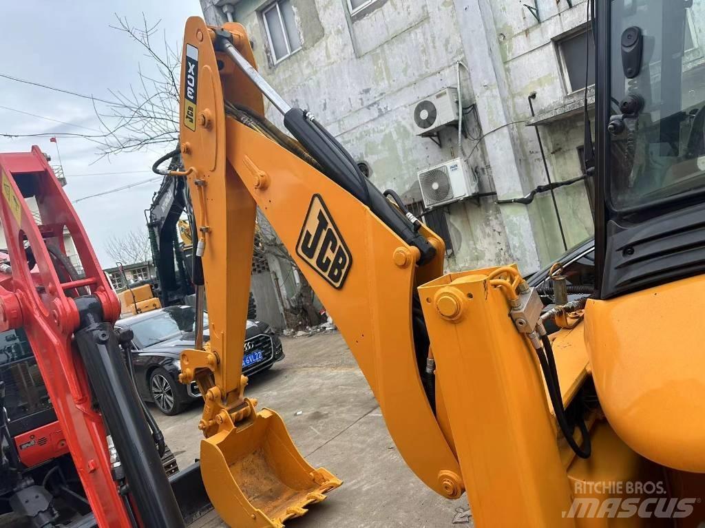 JCB 3 CX Ekskavatoriniai krautuvai
