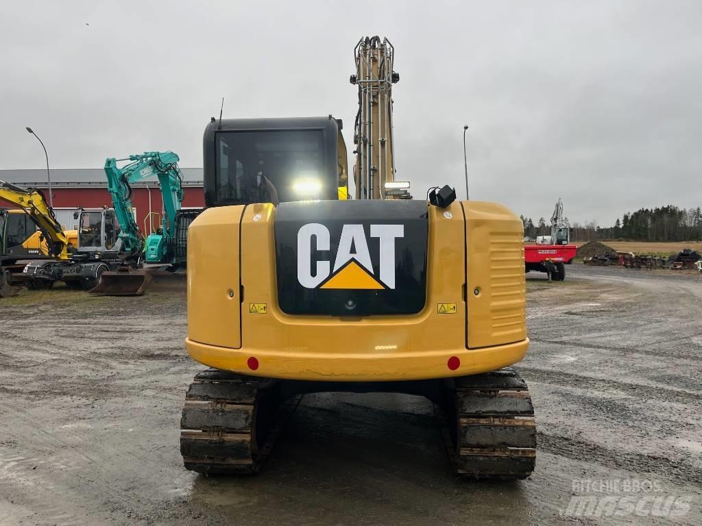 CAT 307 Vidutinės galios ekskavatoriai 7-12 t