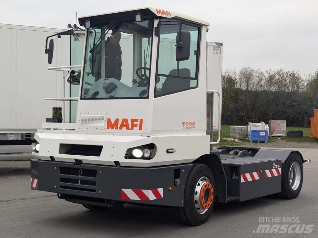Mafi T 225 D Naudoti terminalų vilkikai