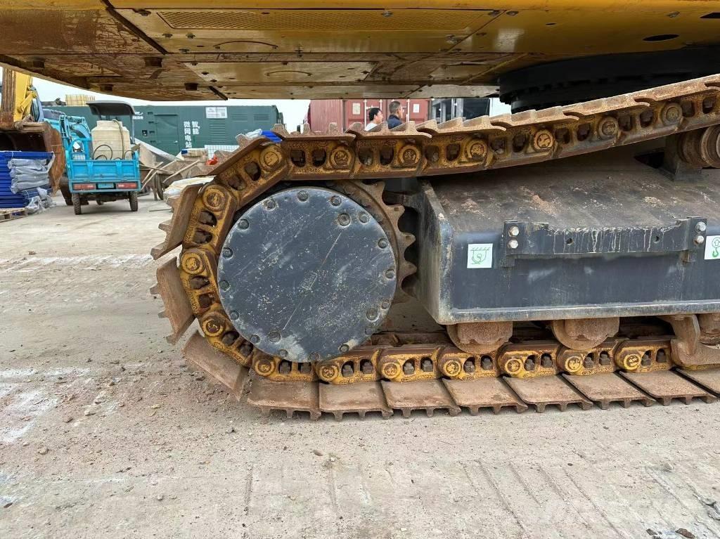 Komatsu PC 400 Vikšriniai ekskavatoriai