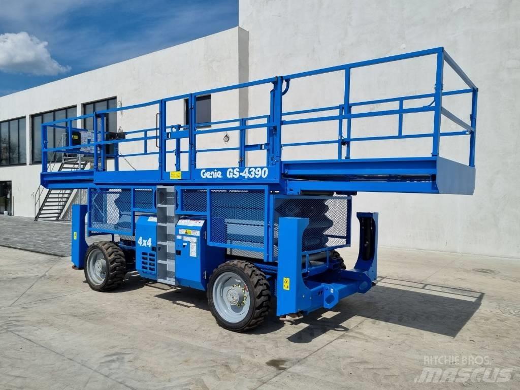 Genie GS 4390        P478 Žirkliniai keltuvai