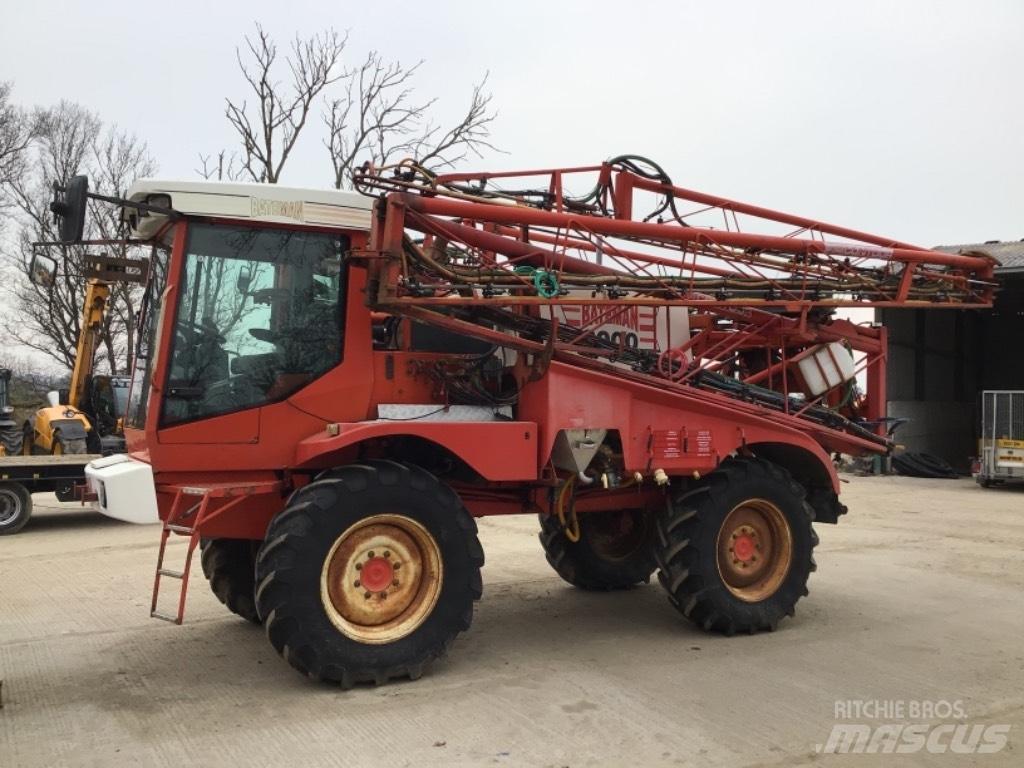 Bateman RB25 SPRAYER Savaeigiai purkštuvai