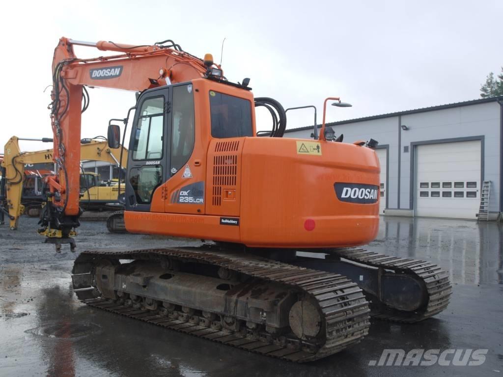 Doosan DX 235 LCR Vikšriniai ekskavatoriai