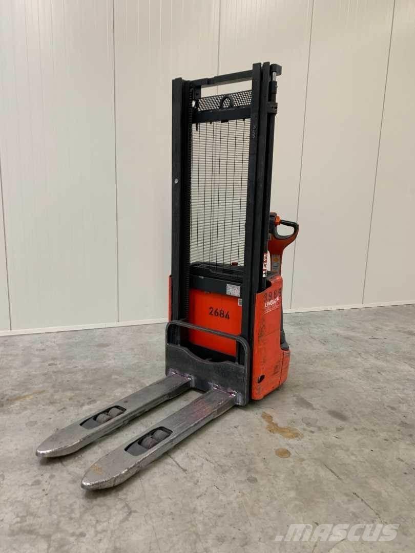 Linde L12 Savaeigiai rietuvai