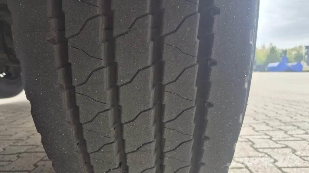 Floor FLO-18-30H2 Bortinių sunkvežimių priekabos su nuleidžiamais bortais