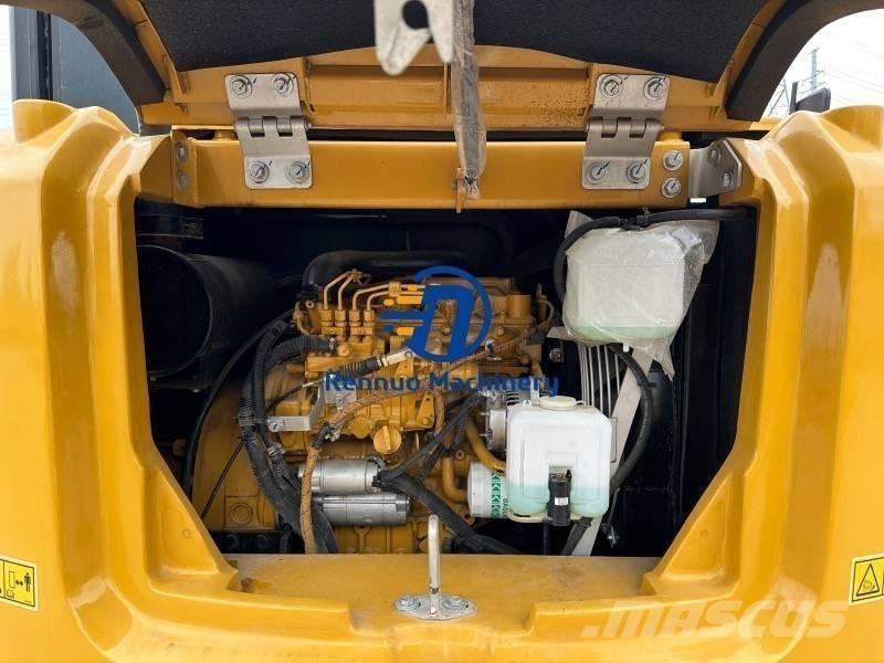 CAT 307E2 Mini ekskavatoriai < 7 t
