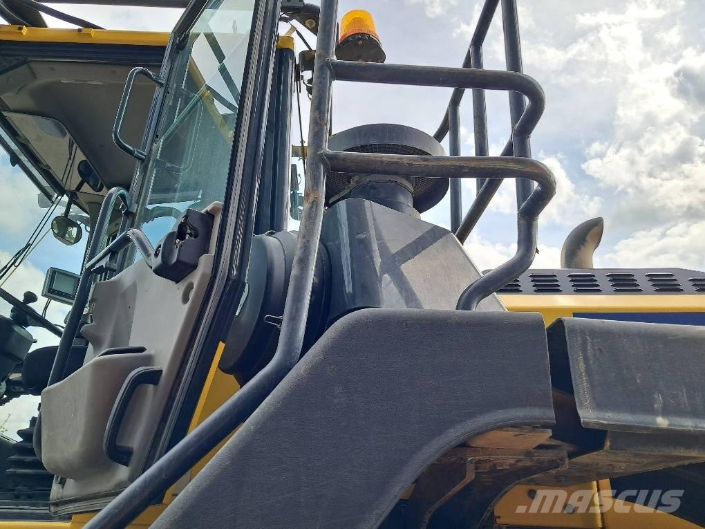 Komatsu WA480-8 Naudoti ratiniai krautuvai