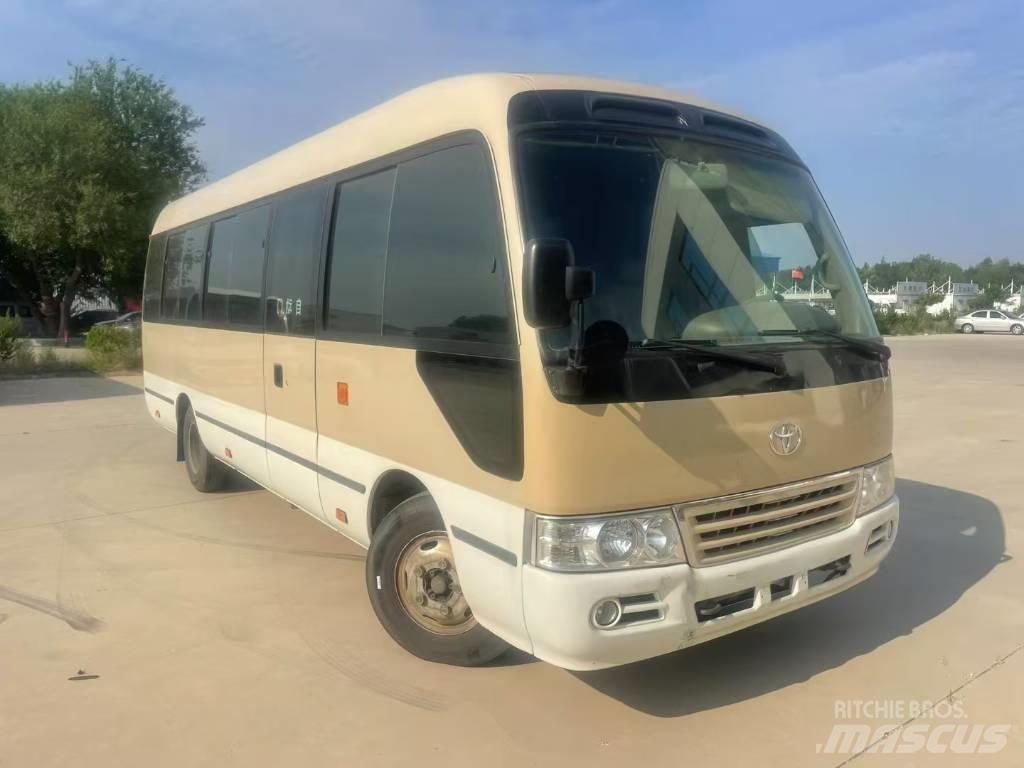 Toyota Coaster Tarpmiestiniai autobusai