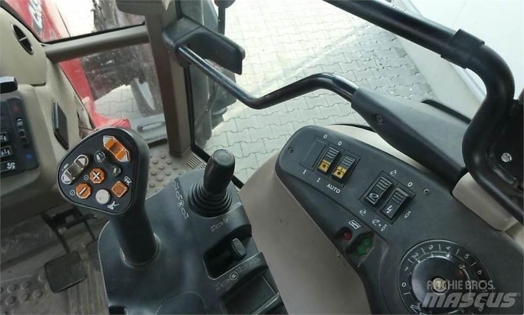 Case IH CVX 175 Traktoriai