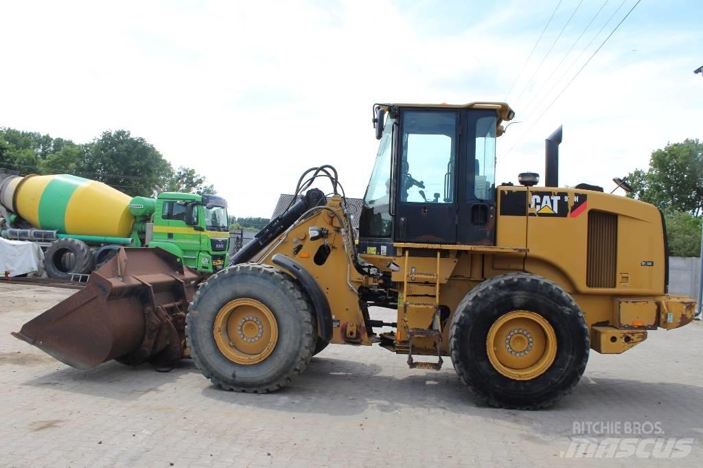 CAT 930 H Naudoti ratiniai krautuvai
