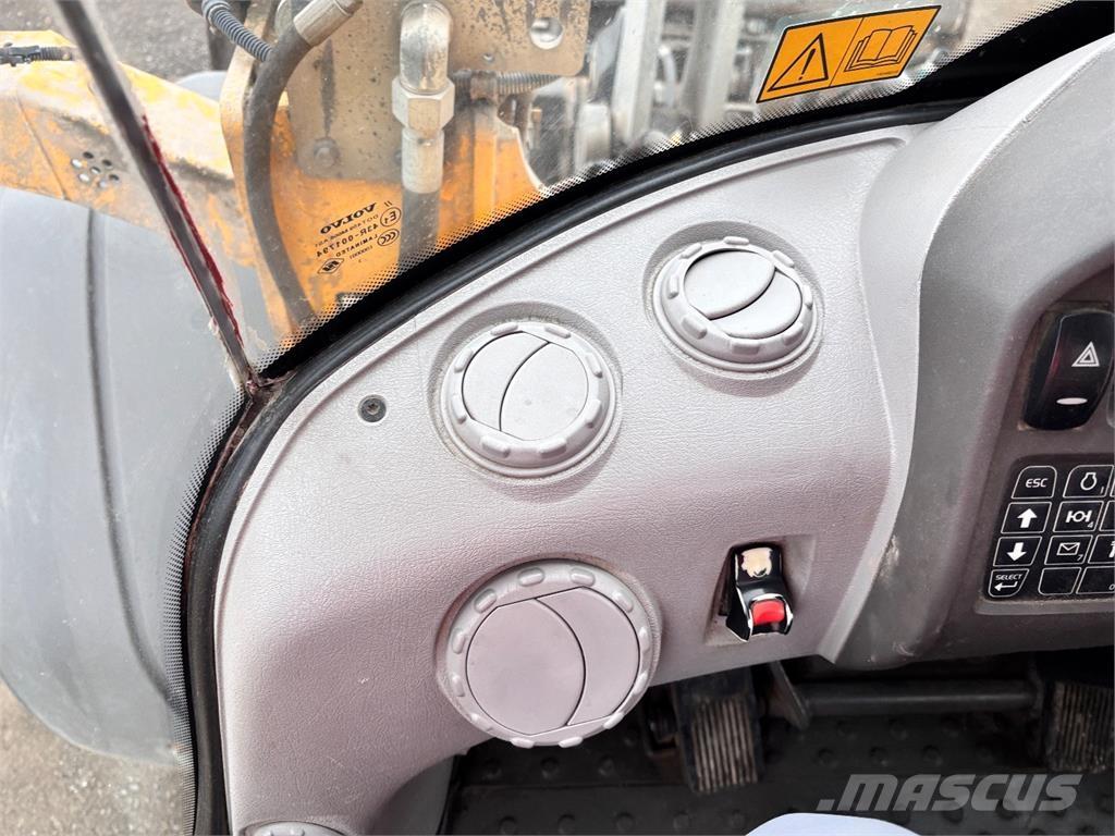 Volvo L60G Statyba - Kita