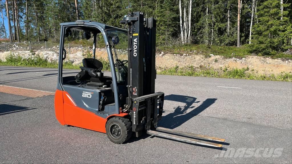 Toyota 8 FBET 20 Elektriniai šakiniai krautuvai