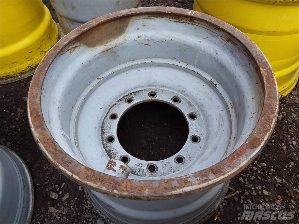 Valmet 860 20x26,5 Padangos, ratai ir ratlankiai