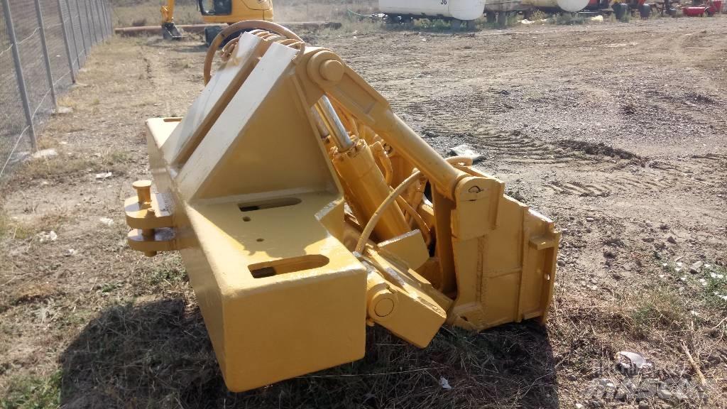 CAT D 6 Važiuoklė ir suspensija