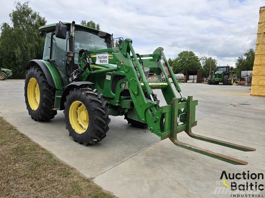 John Deere 5100 R Traktoriai