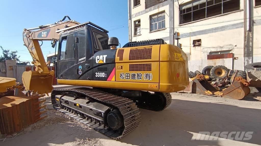 CAT 330 Vikšriniai ekskavatoriai