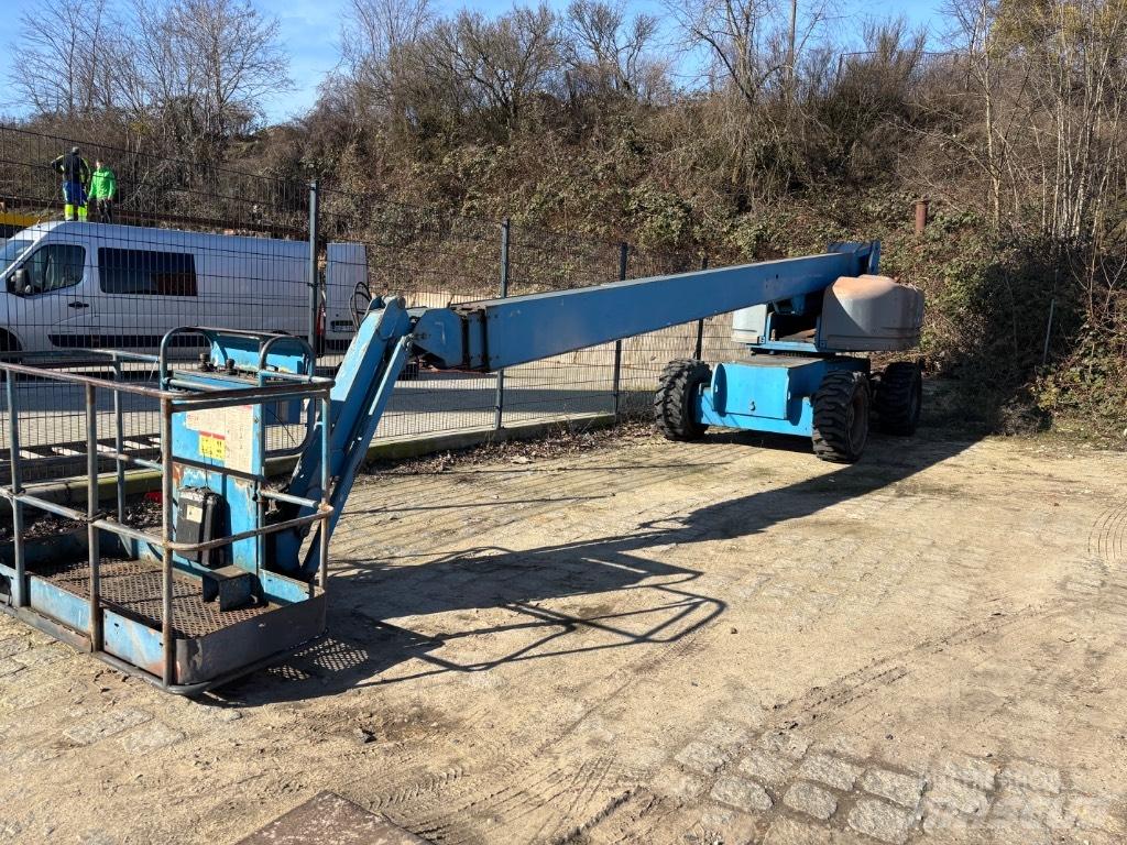 Genie S-85 Teleskopiniai keltuvai