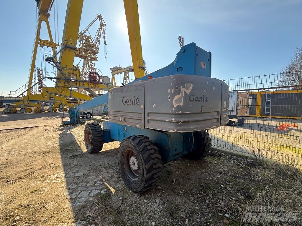 Genie S-85 Teleskopiniai keltuvai