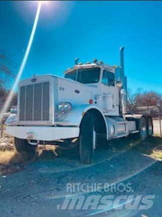 Peterbilt 359 Naudoti vilkikai