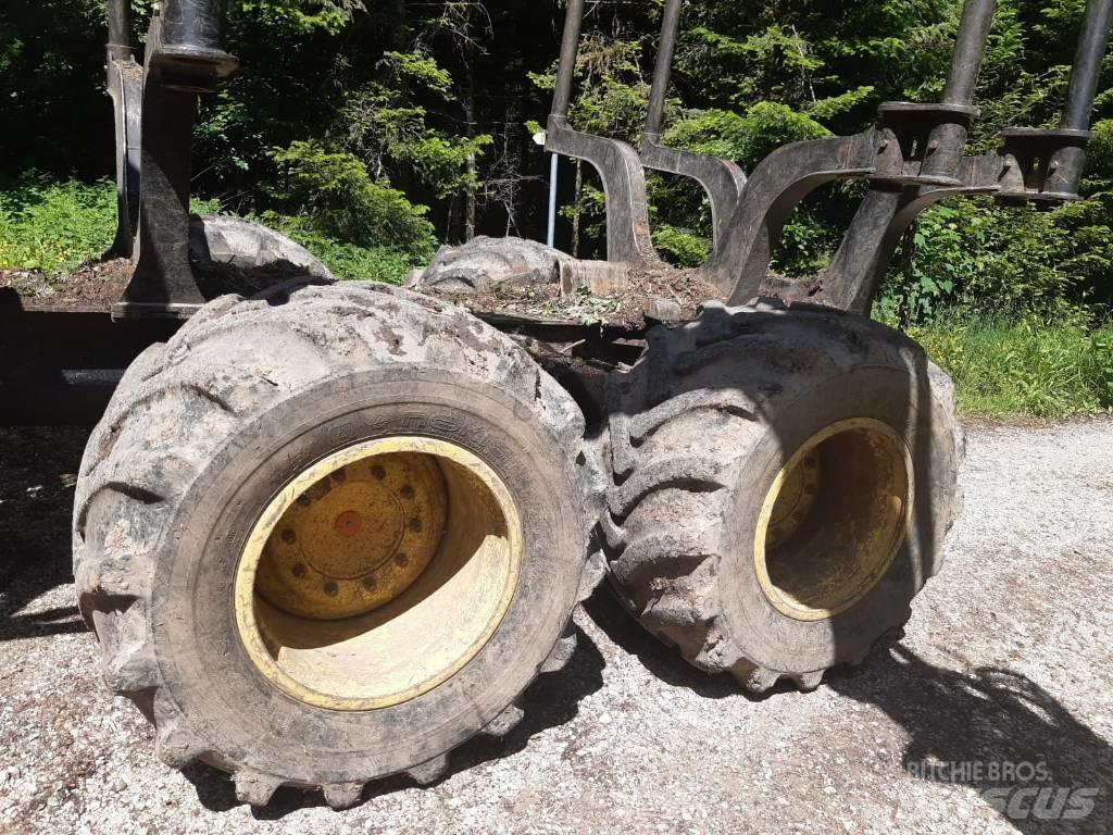 John Deere 1110G Naudoti miškovežiai (Forvarderiai)