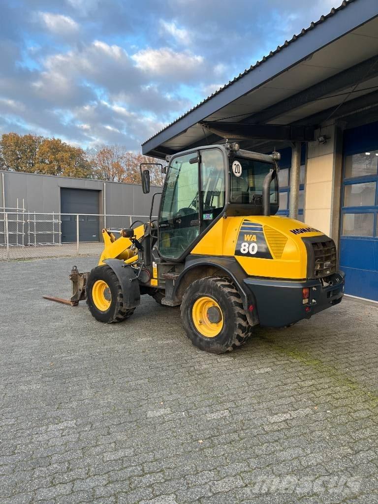 Komatsu WA 80-6 Naudoti ratiniai krautuvai