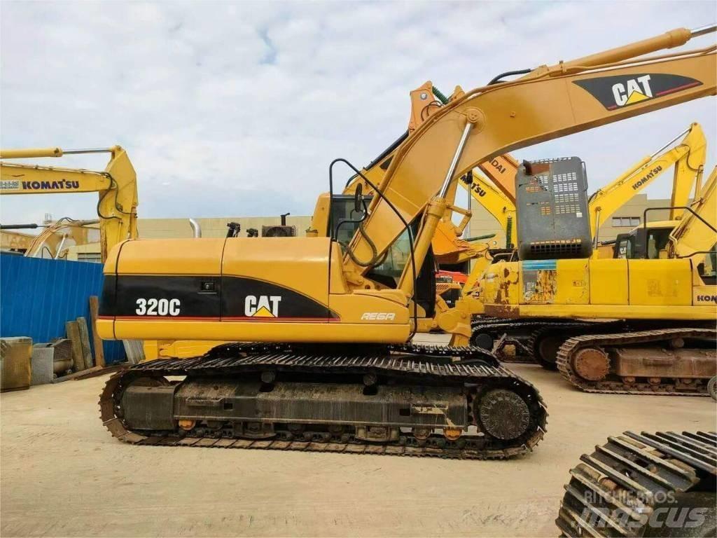 CAT 320C Vikšriniai ekskavatoriai