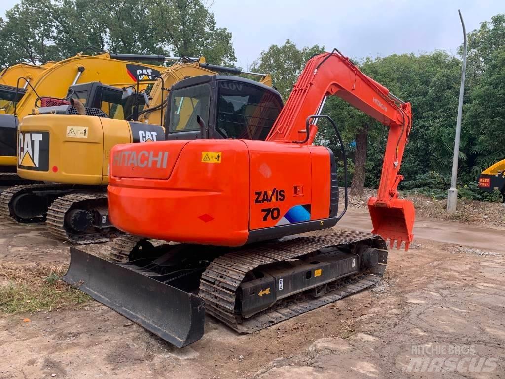 Hitachi Zaxis 70 Vikšriniai ekskavatoriai