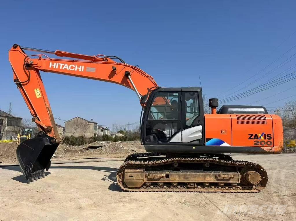 Hitachi ZX 200-5 G Vikšriniai ekskavatoriai